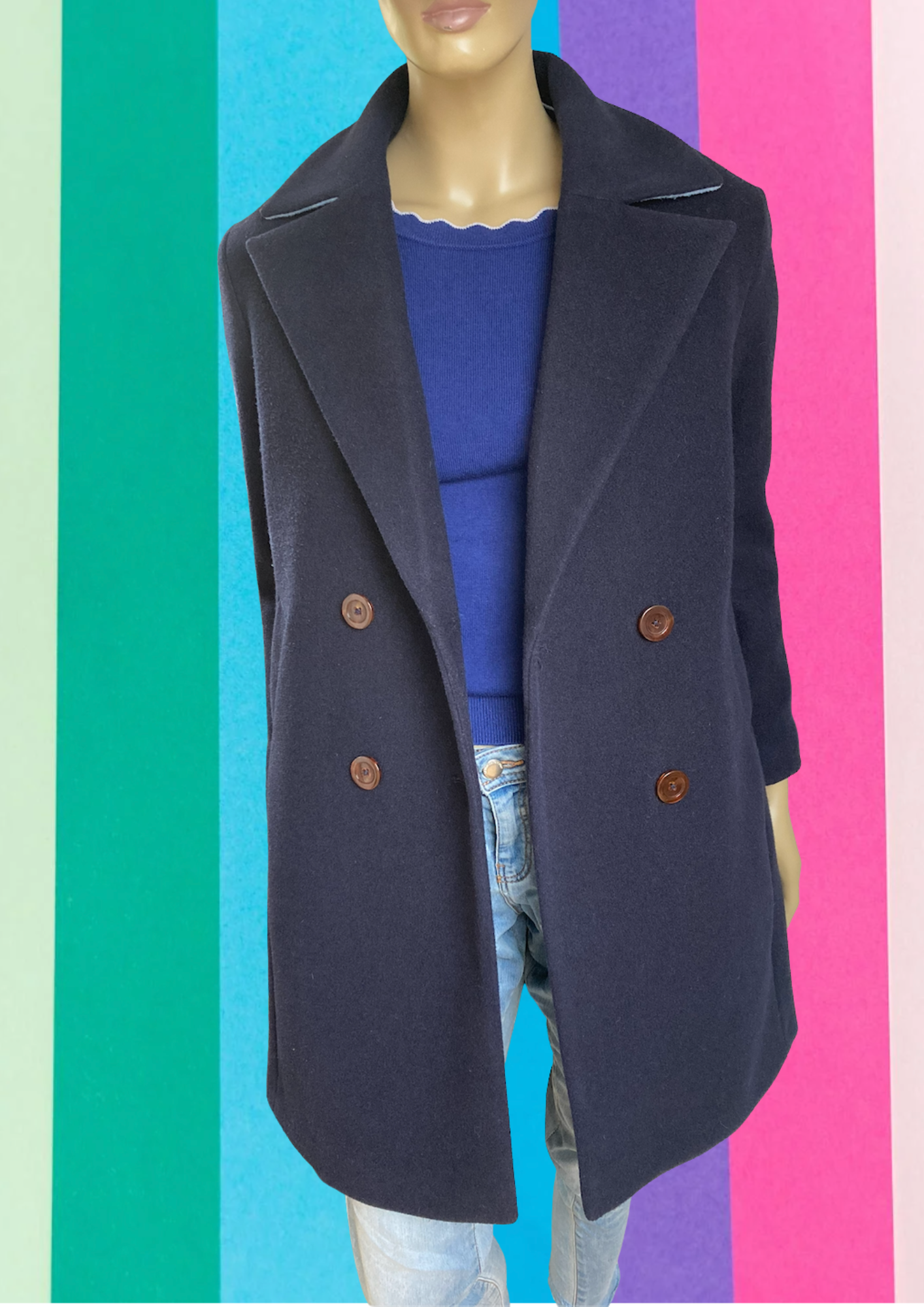 💙 Navy Coat with Contrast Collar